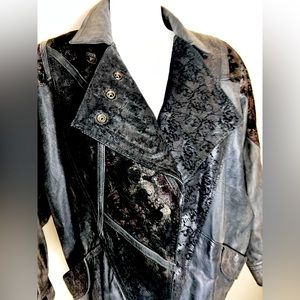 1980’s WILSONS Leather & Lace Patchwork Distressed Dolman Sleeve Art Jacket! Sml